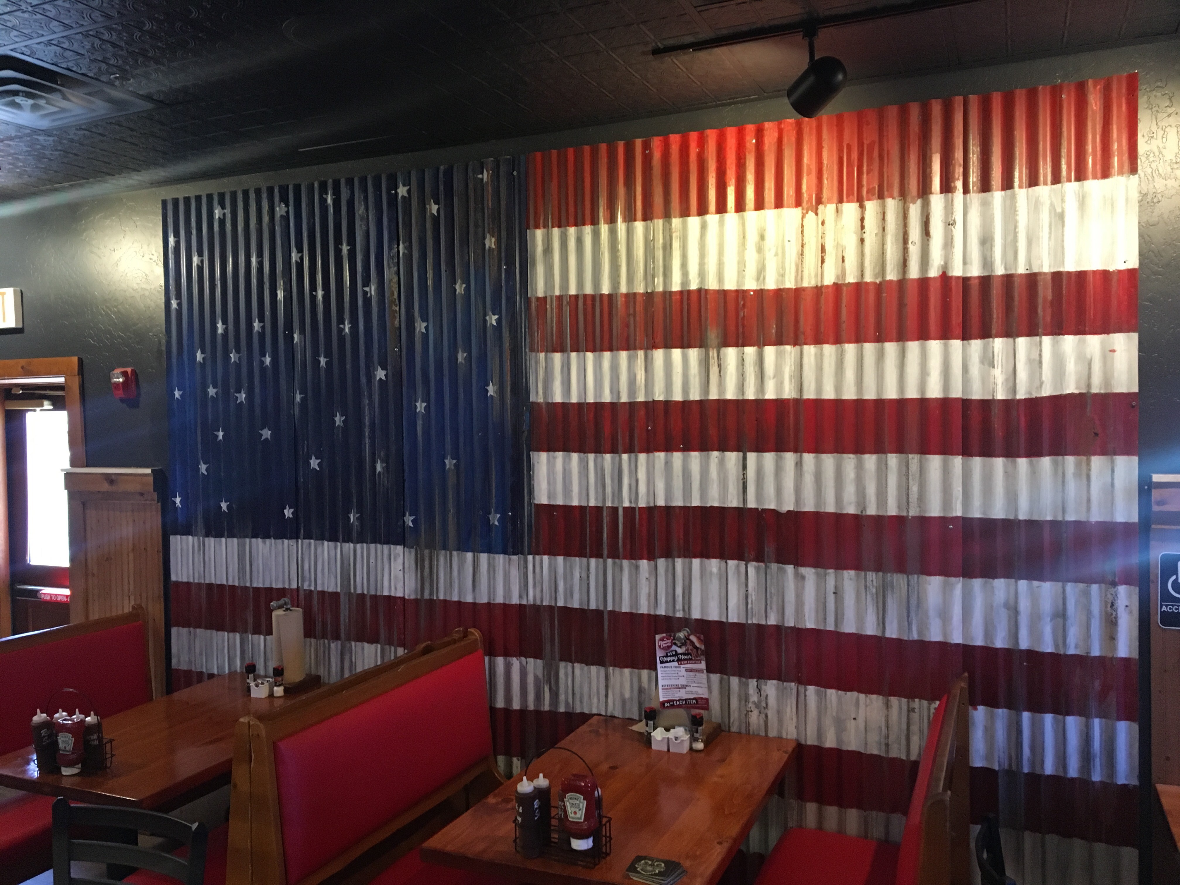 Ascend-Famous-Daves-Tacoma-Flag-Wall1-053019